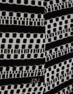 Jersey con intarsia geométrica blanco y negro