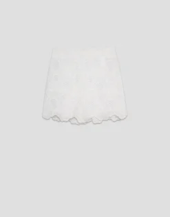 Pantalón corto bordado suizo blanco