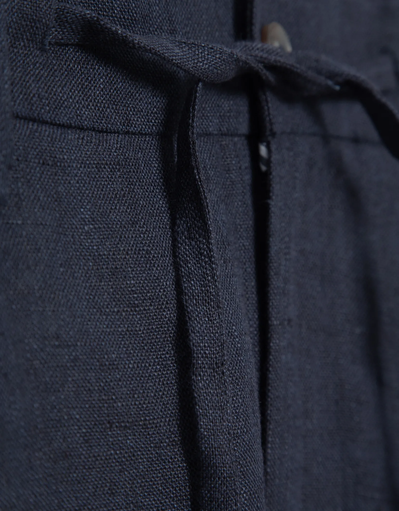 Pantalón pinzas lino azul