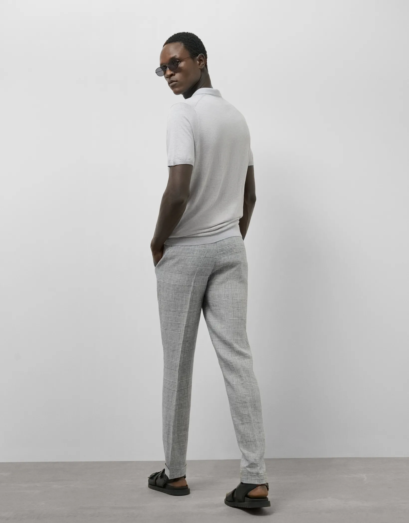 Polo tricotado lino gris melange
