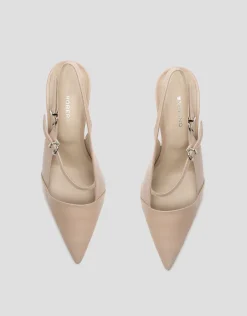 Zapato salón destalonado piel beige con pulsera