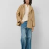 Abrigo corto napa beige