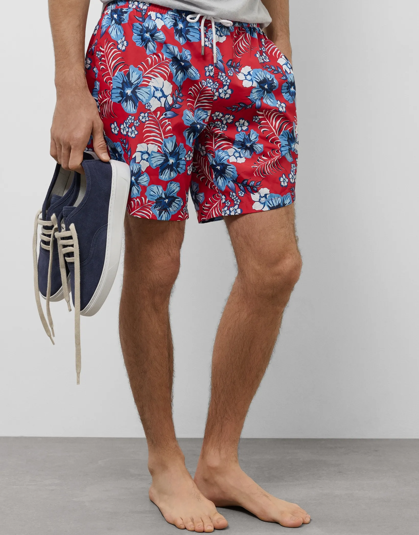 Bañador estampado flores rojo y tonos azules