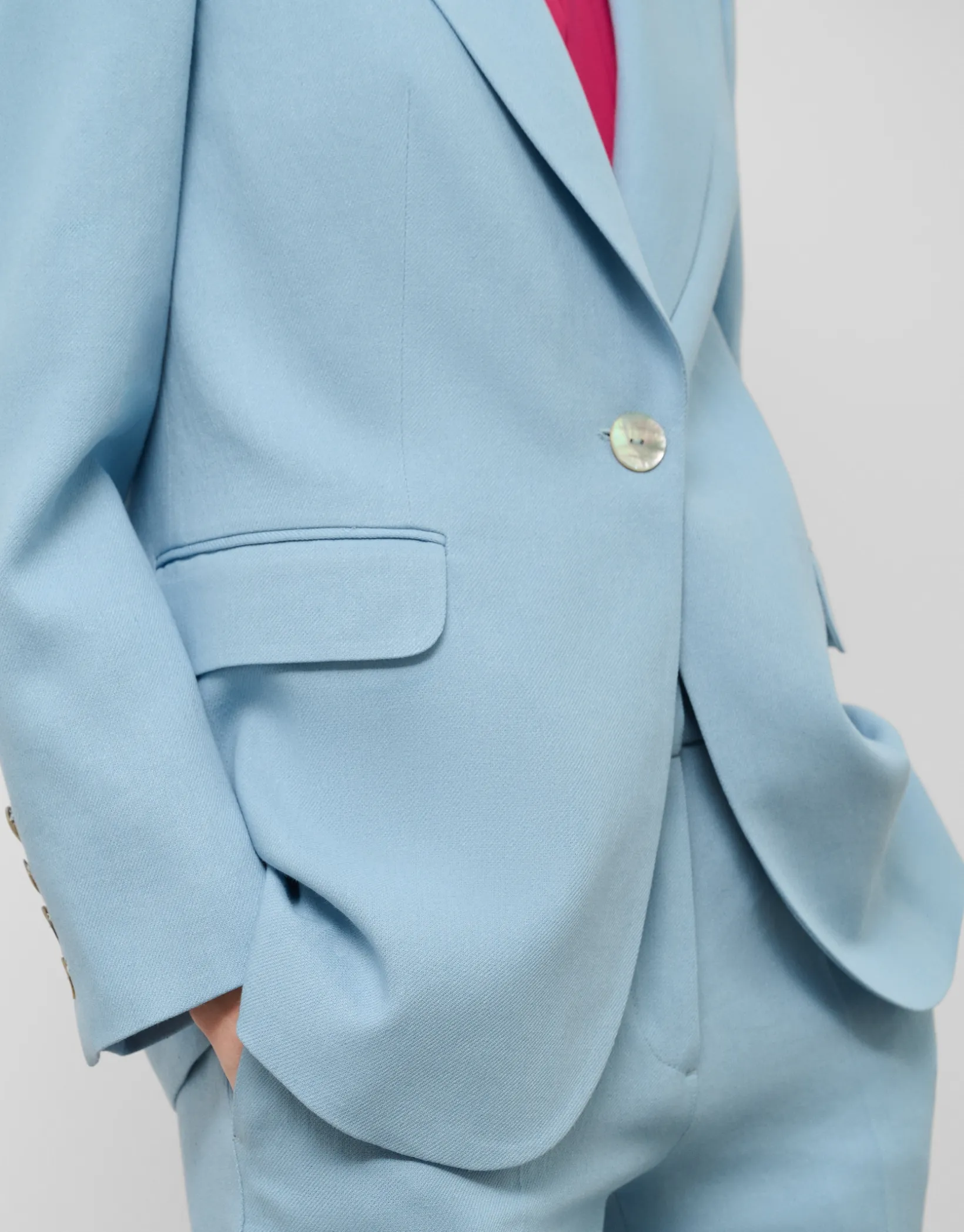 Blazer de un botón lino azul claro