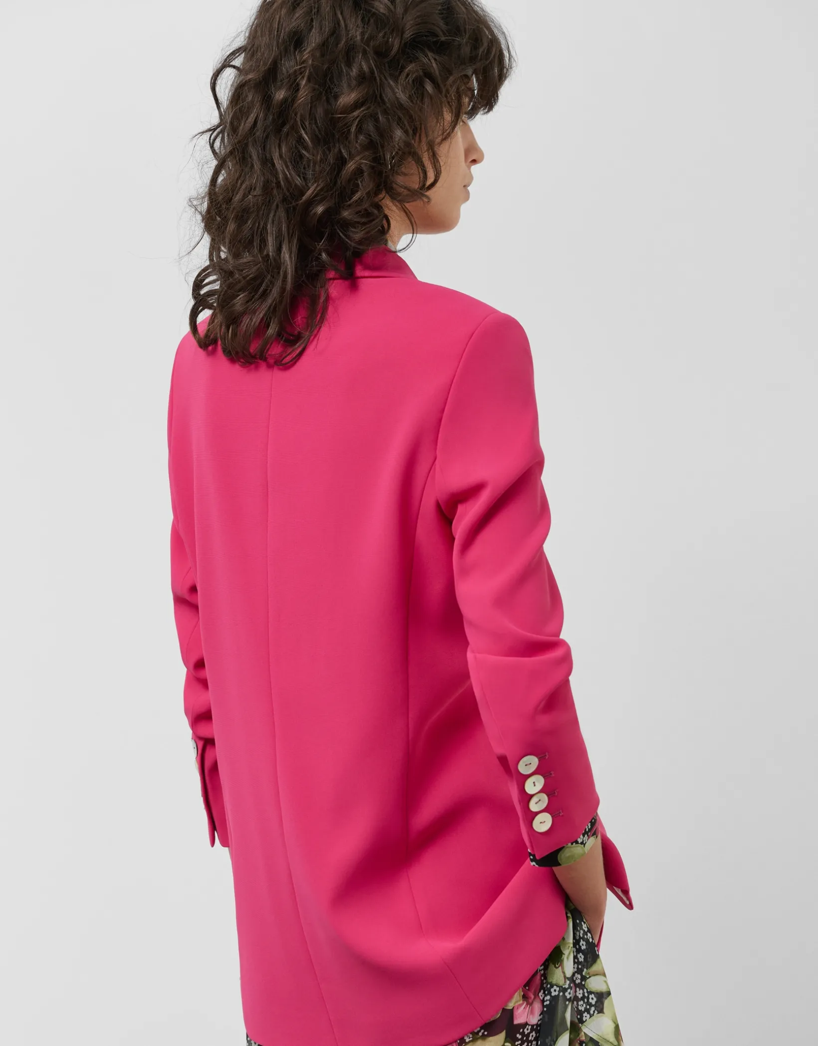 Blazer un botón crepé frambuesa