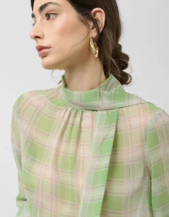 Blusa cuello fruncido cuadros tonos verde
