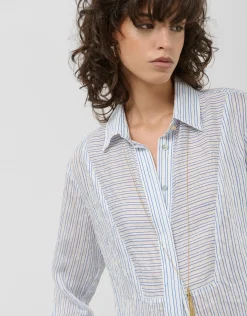 Blusa manga larga remangada rayas azul y blanco