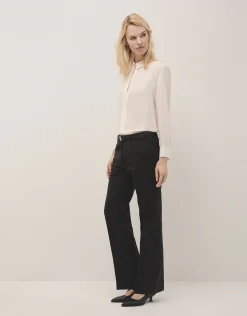 Blusa tabla central tejido fluido color crudo