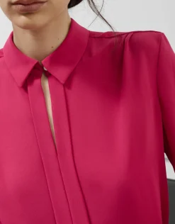 Blusa tabla central tejido fluido color frambuesa