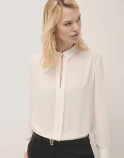 Blusa tabla central tejido fluido color crudo