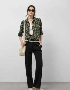 Camisa corte masculino negro estampado hojas verdes