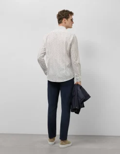 Camisa sport regular blanca estampado marino