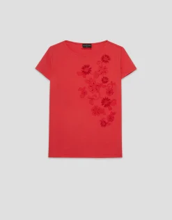 Camiseta algodón roja con flores bordadas
