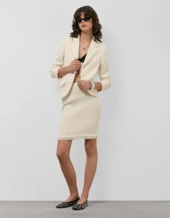Chaqueta corta con solapas trama crudo