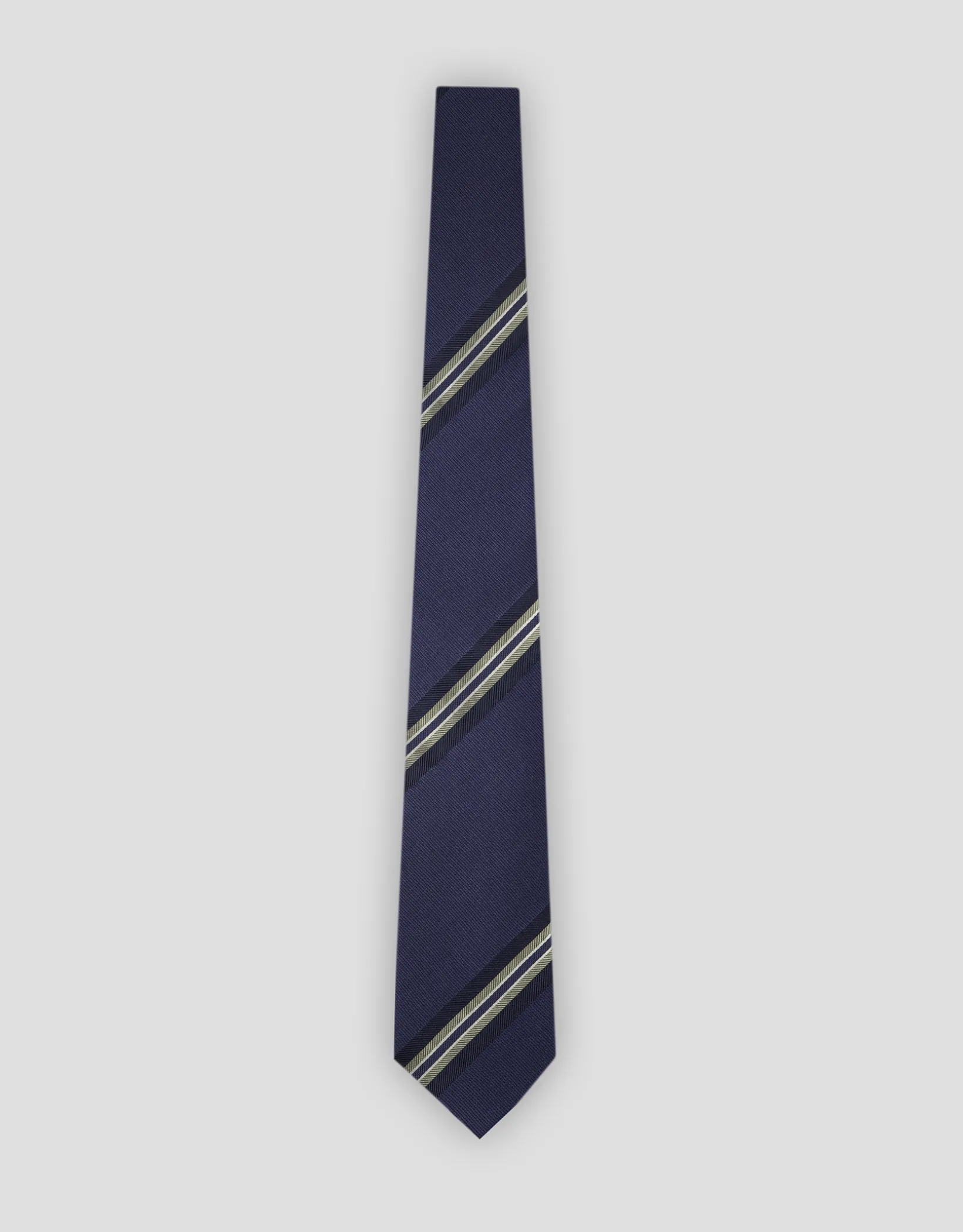 Corbata seda azul con rayas caqui y plata