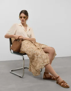 Falda midi estilo pareo en gasa estampado vegetal cámel
