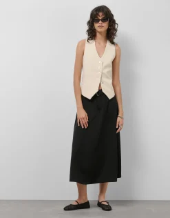 Falda midi fluida twill negro con cinturón