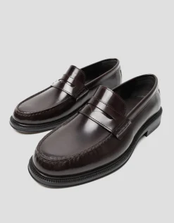 Mocasín masculino piel marrón con antifaz