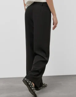 Pantalón ancho fluido twill negro con cinturón