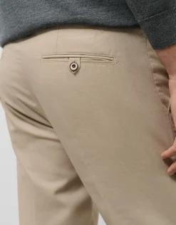 Pantalón chino ojo de perdiz color tostado claro