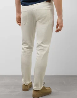 Pantalón cinco bolsillos sarga tintada crudo
