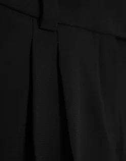 Pantalón recto pinzas crepé negro