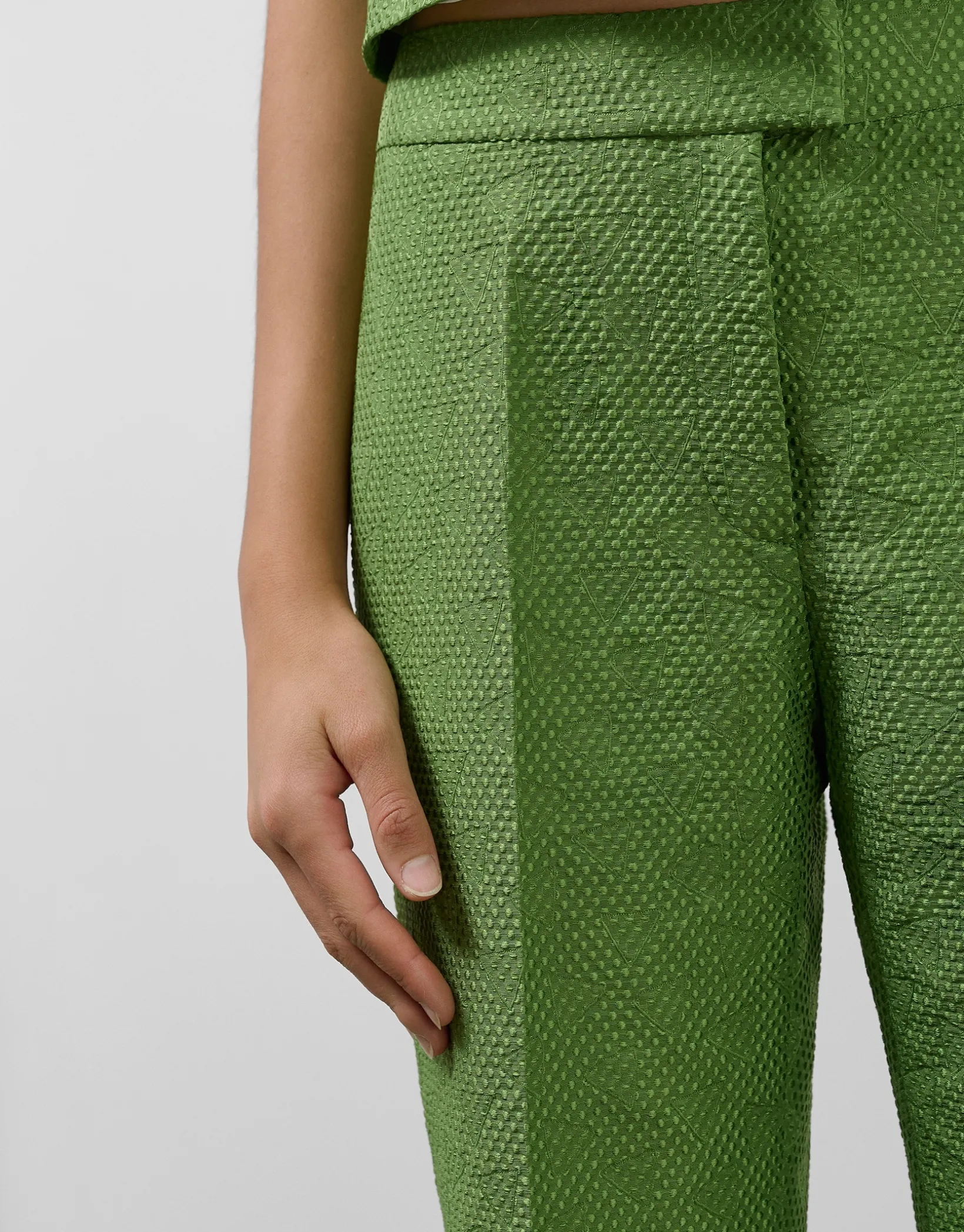 Pantalón recto piqué verde wasabi
