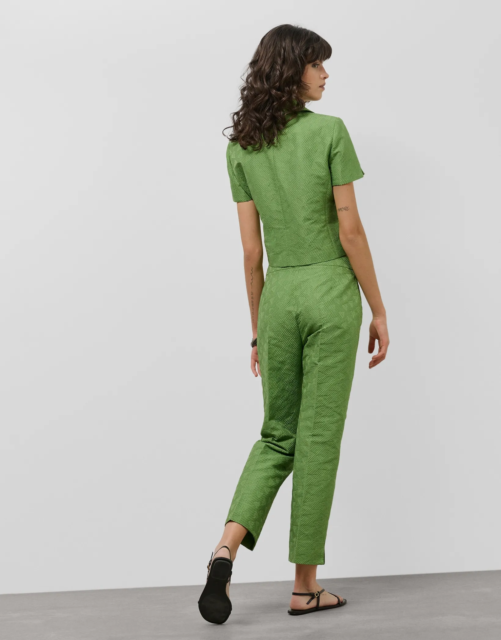 Pantalón recto piqué verde wasabi
