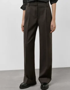 Pantalón sastre en lana fría punteada mocha mousse