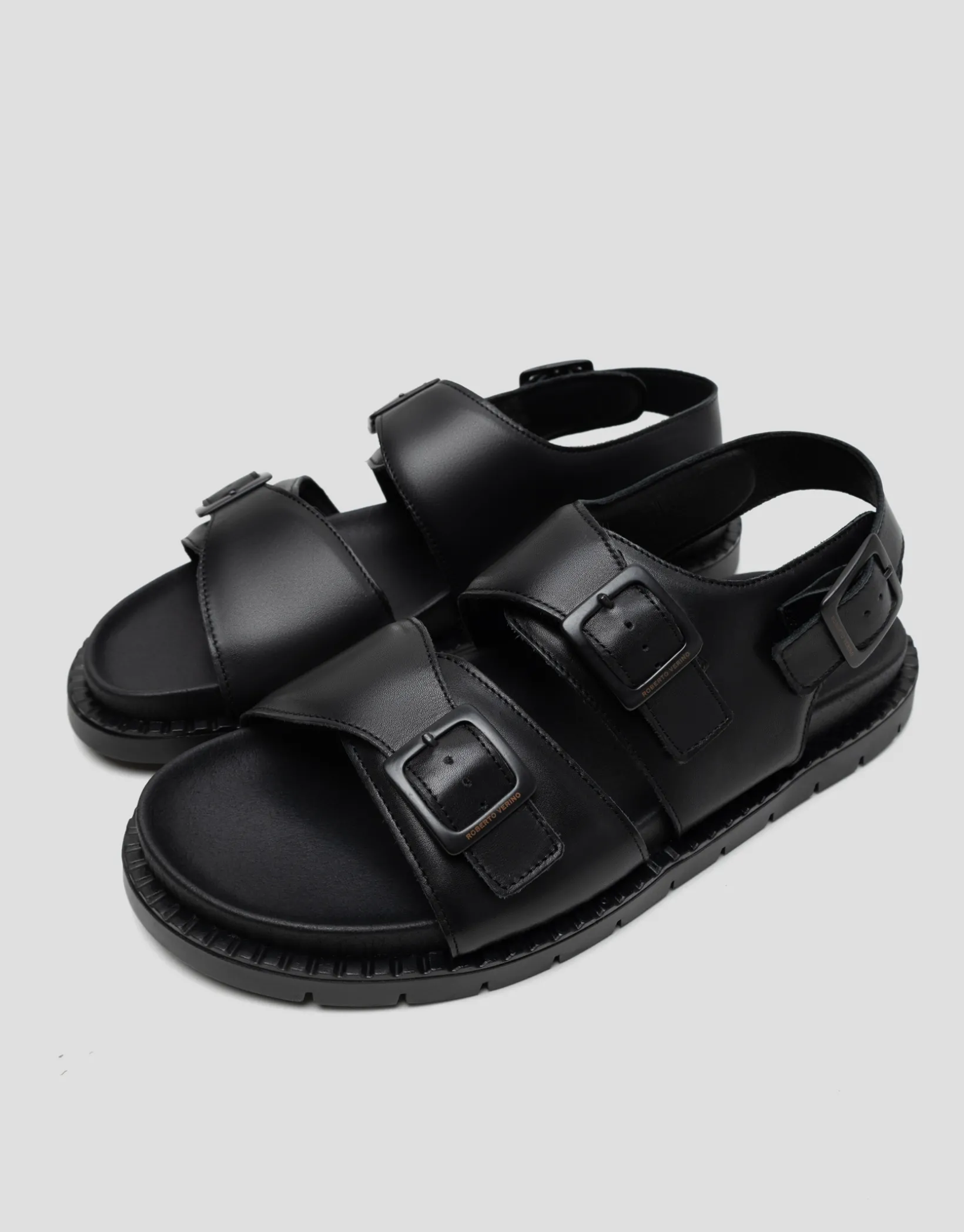 Sandalia masculina tiras piel color negro