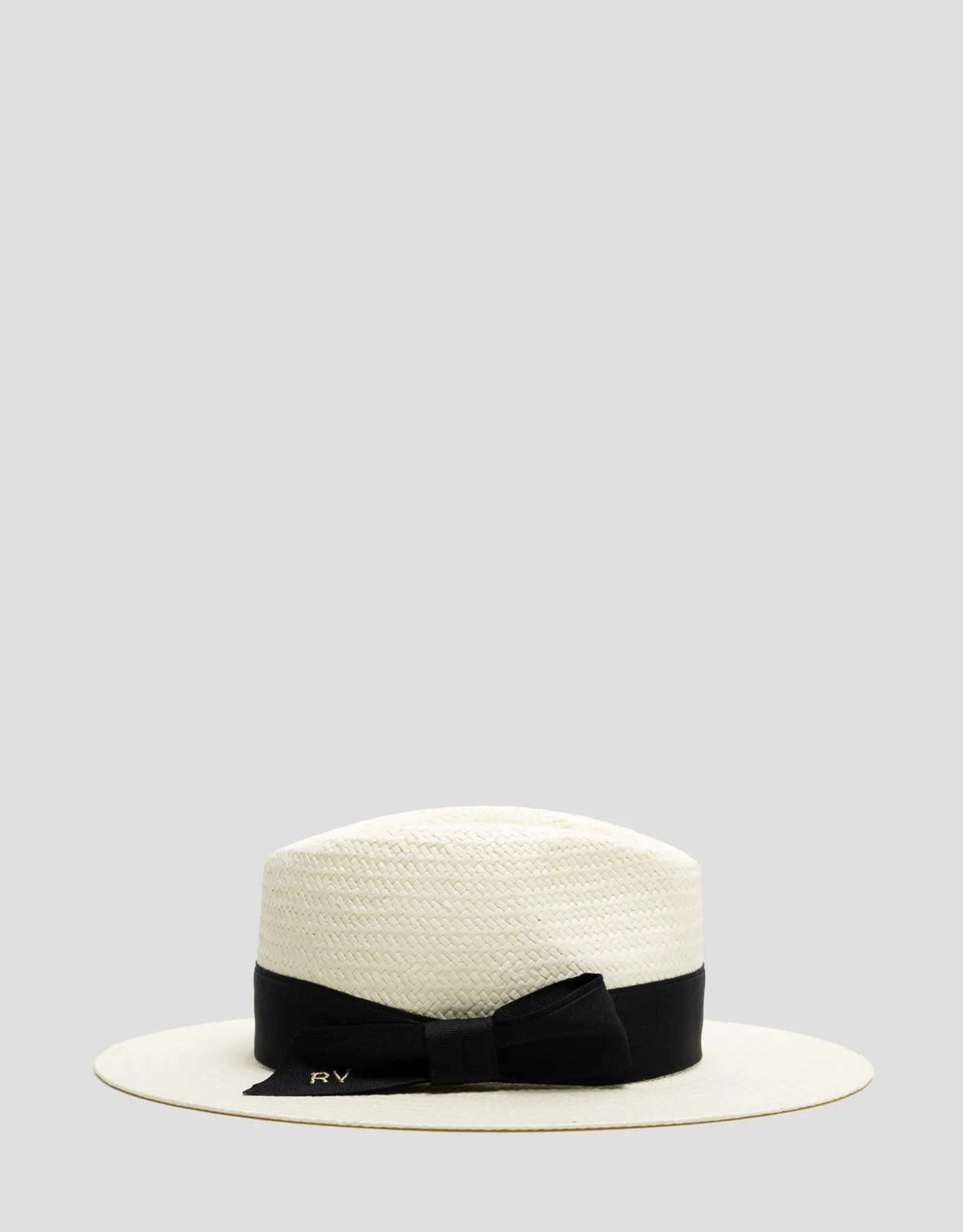 Sombrero ala corta beige cinta negra