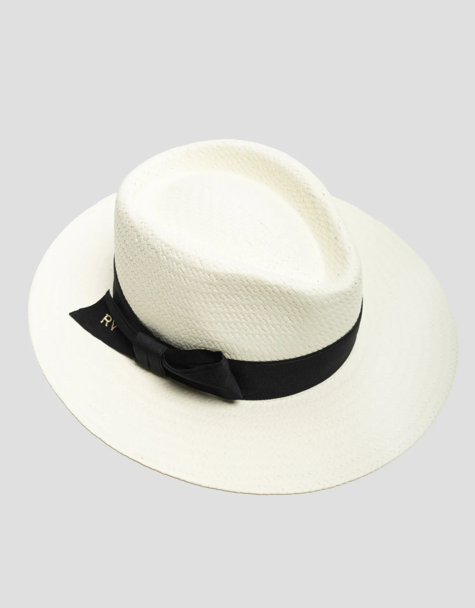 Sombrero ala corta beige cinta negra