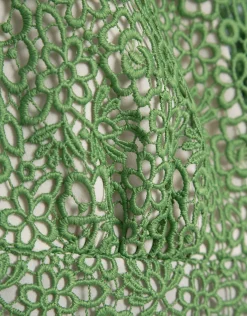 Vestido corto escote pico sin mangas guipur verde