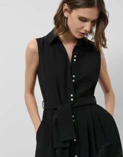 Vestido midi camisero con diseño floral en devoré negro
