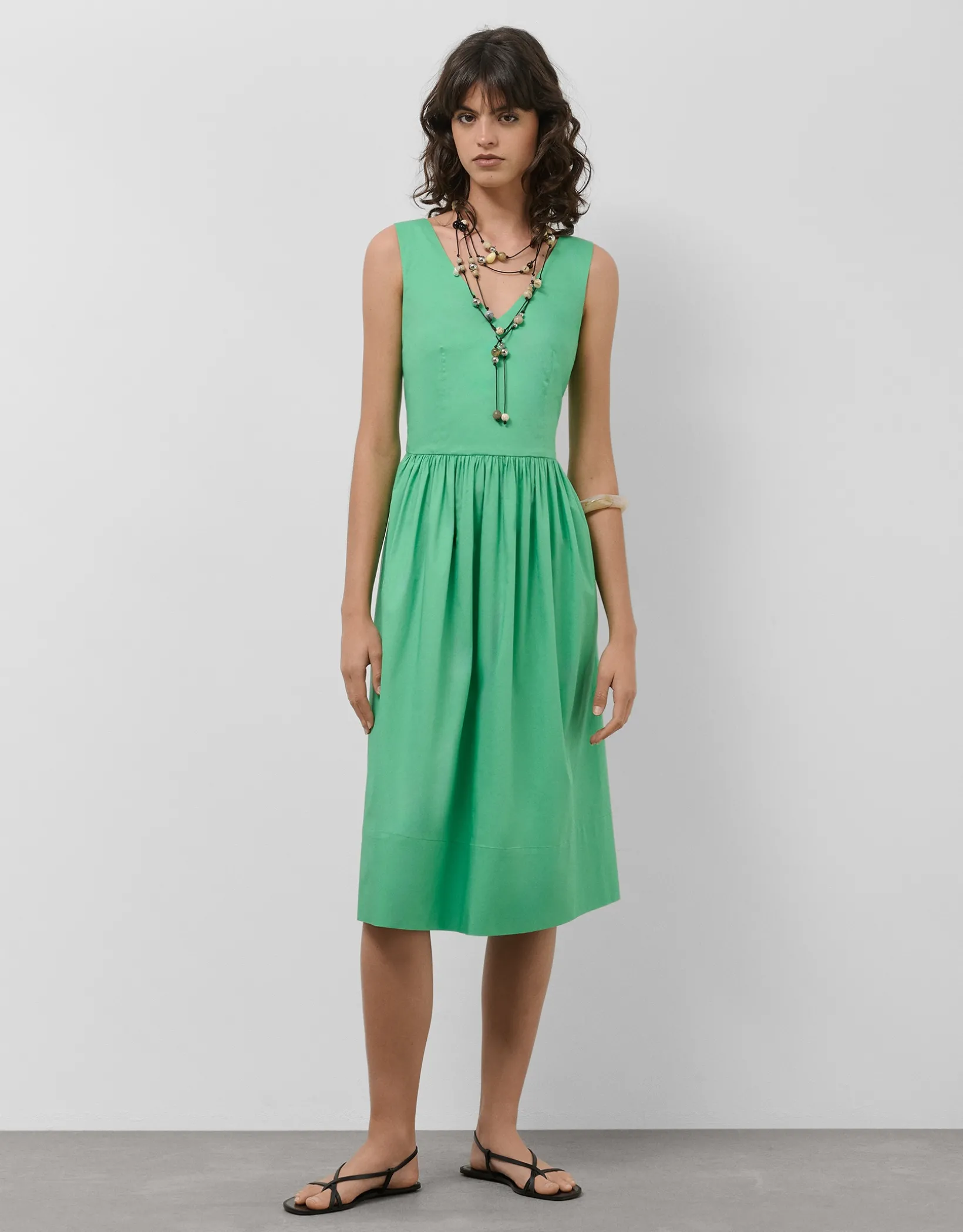 Vestido midi de sisas en algodón verde