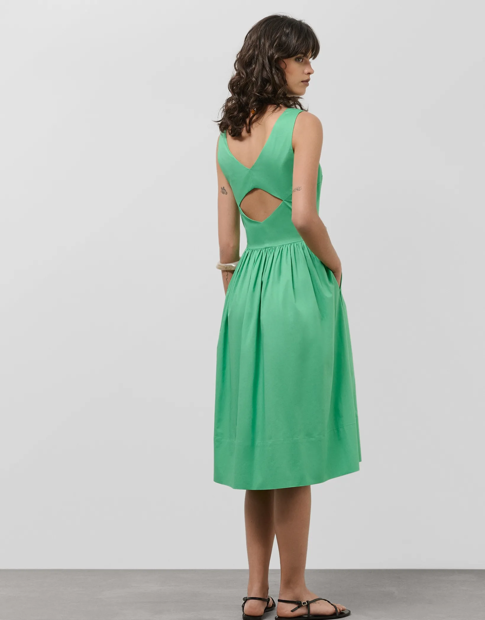 Vestido midi de sisas en algodón verde