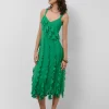 Vestido midi en crepe georgette verde con volantes verticales